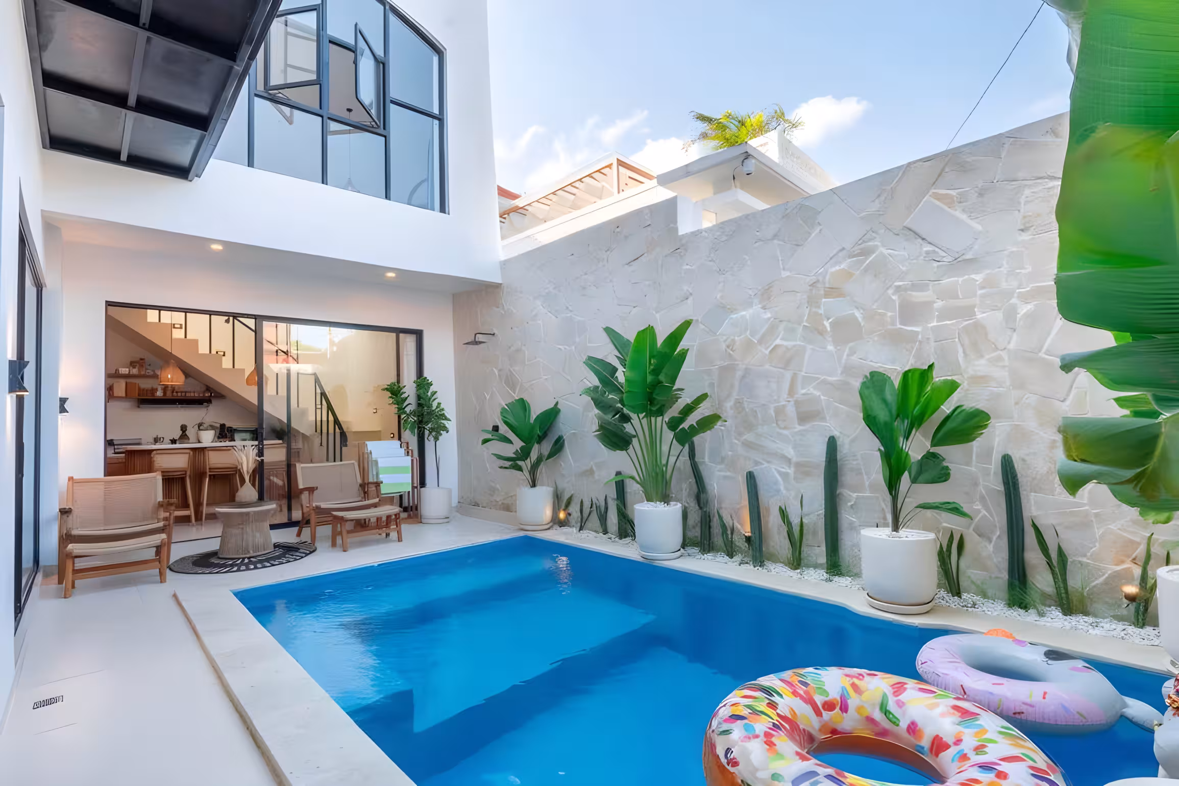 Вилла, 3 спальни