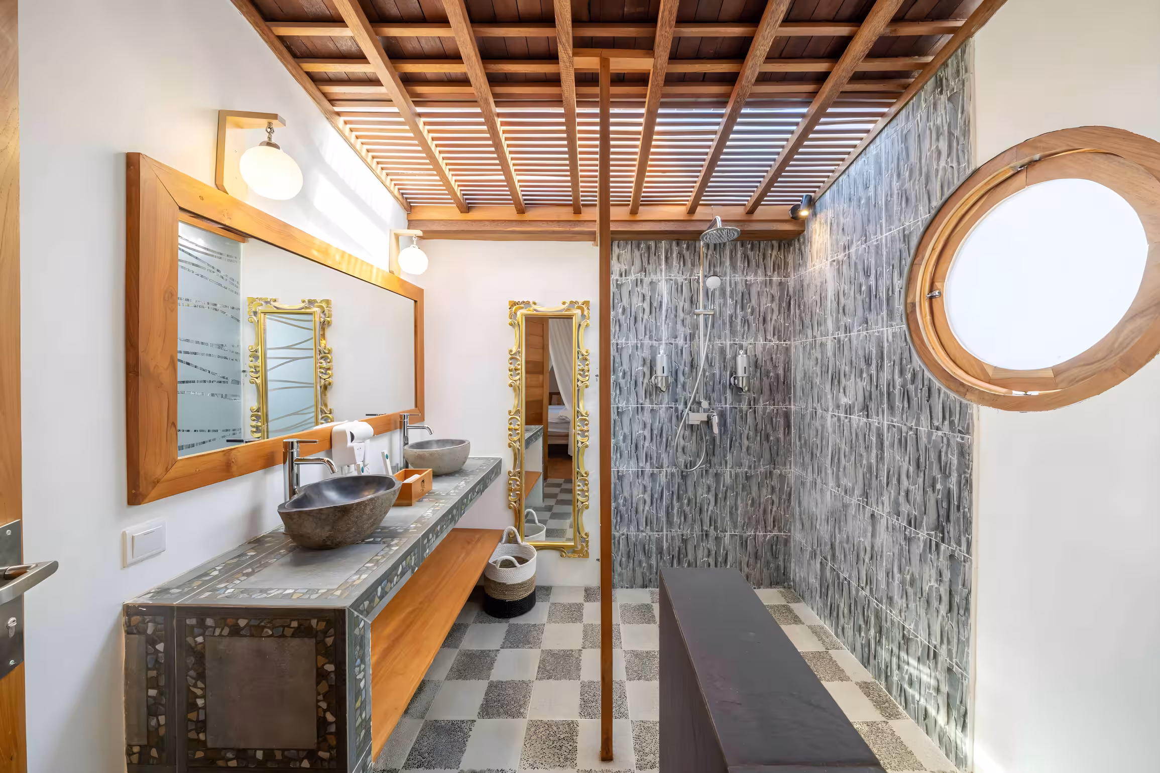 Вилла, 2 спальни