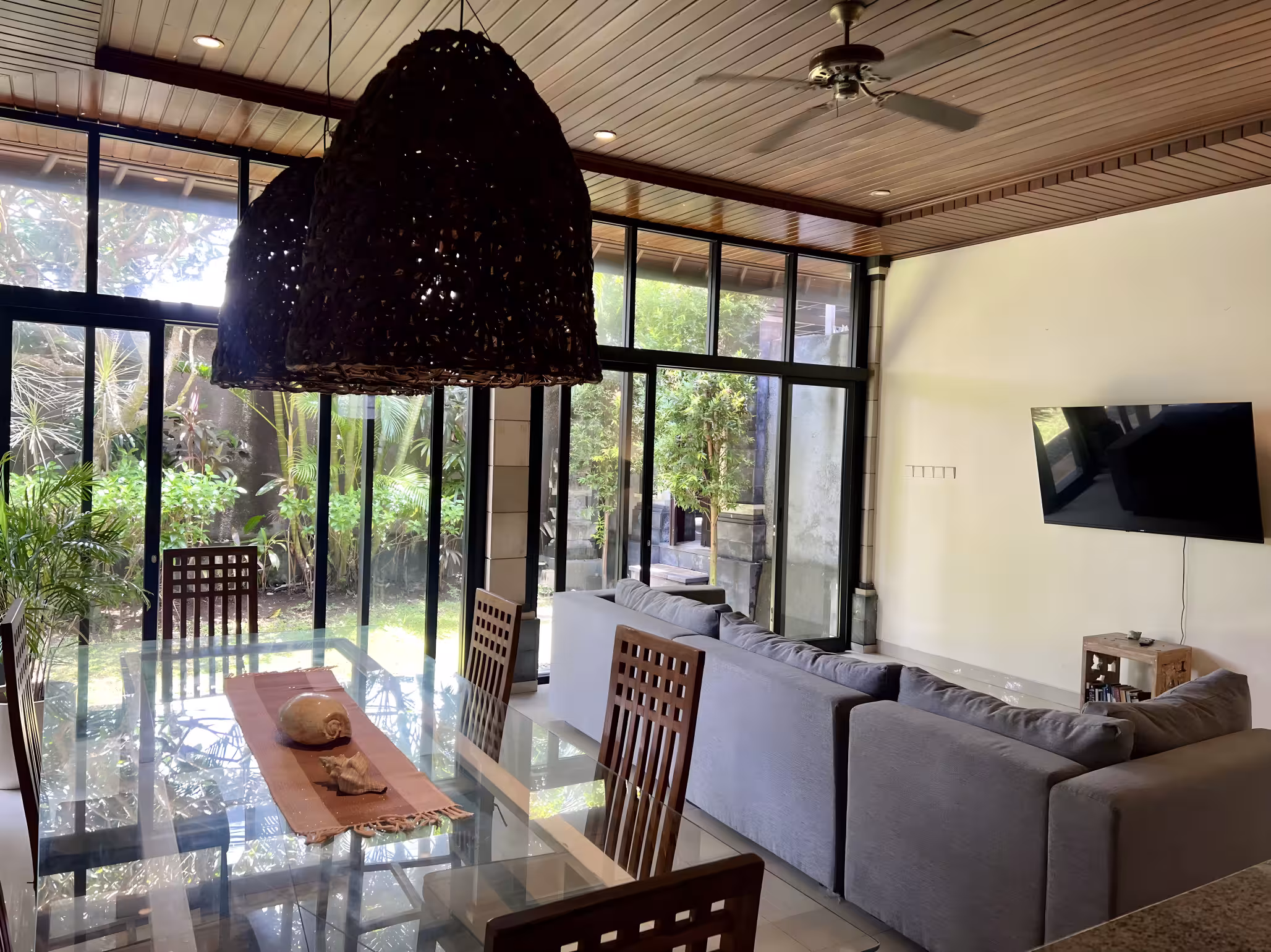 Вилла, 2 спальни