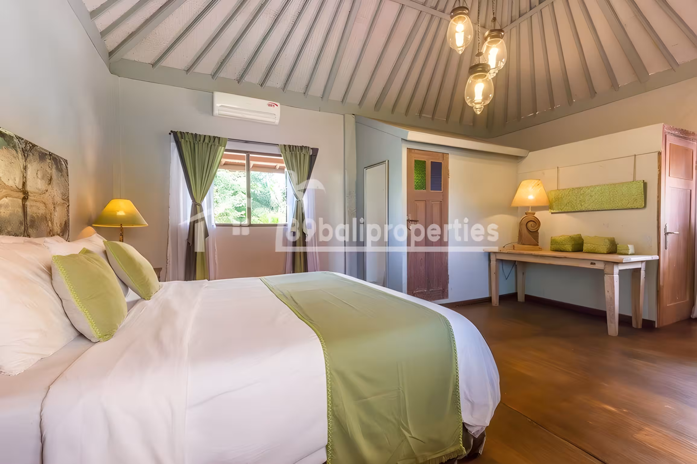 Вилла, 3 спальни