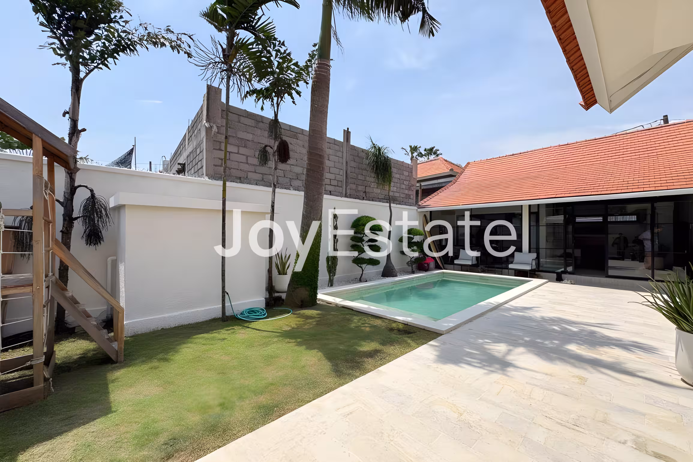 Вилла, 3 спальни