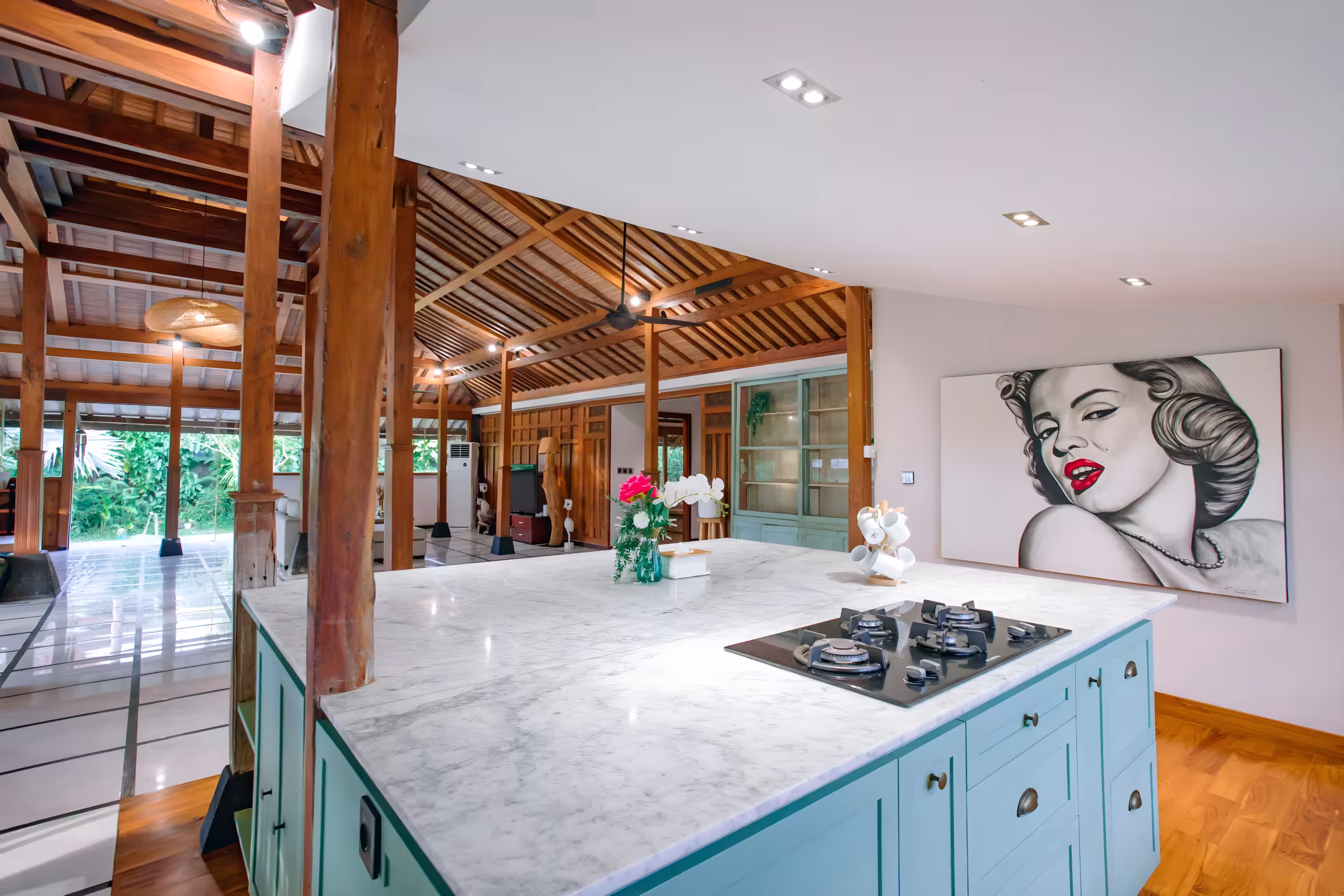 Вилла, 4 спальни