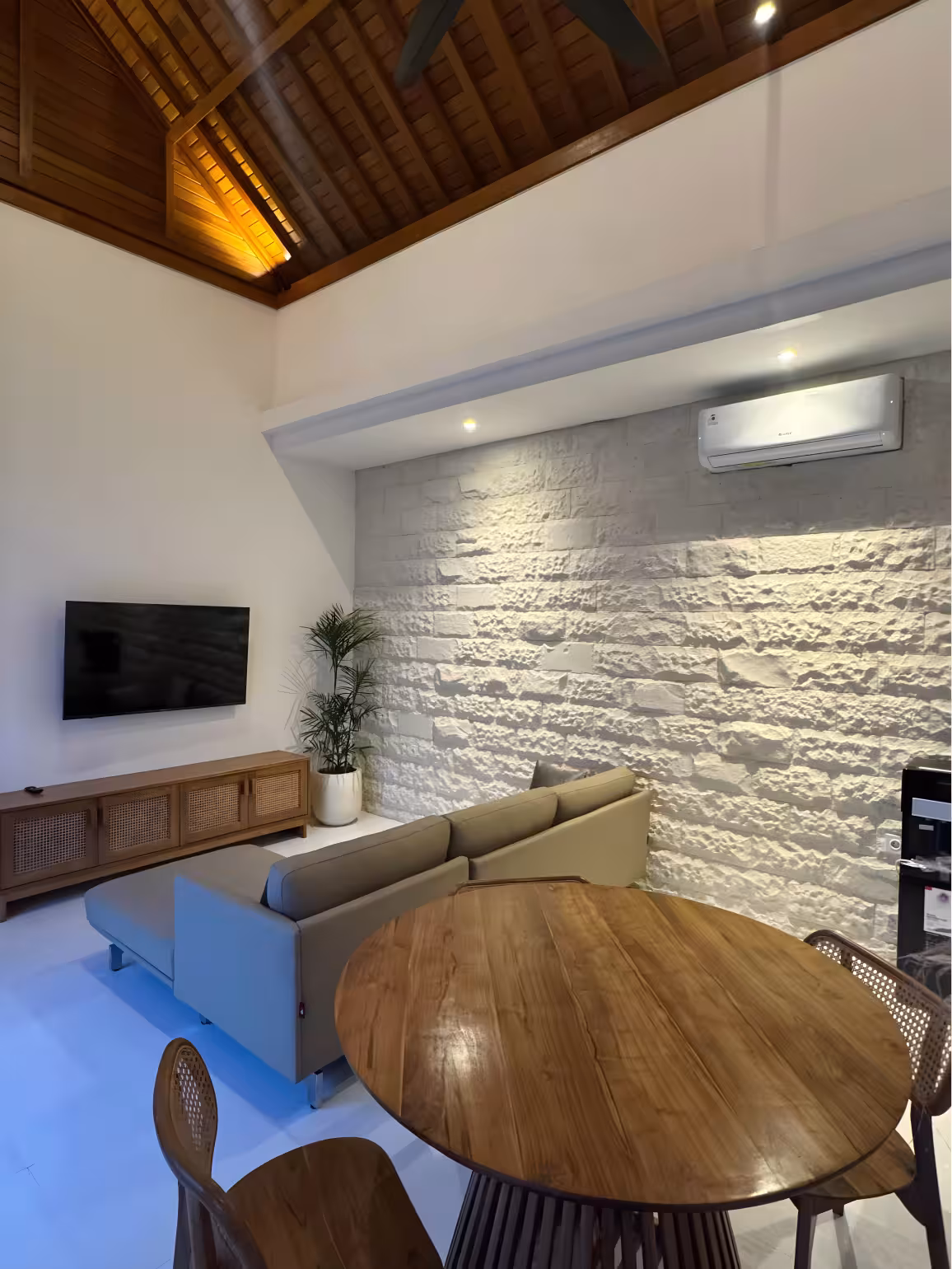 Вилла, 2 спальни