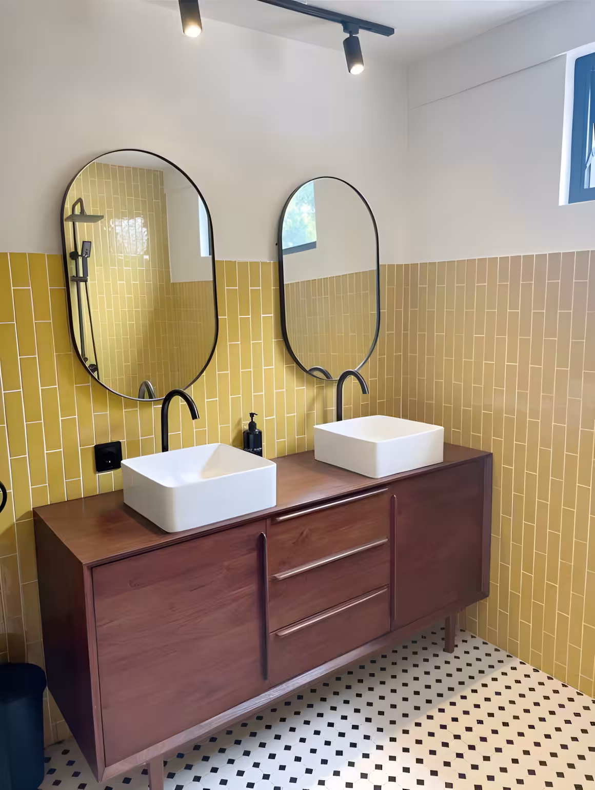 Апартаменты, 2 спальни