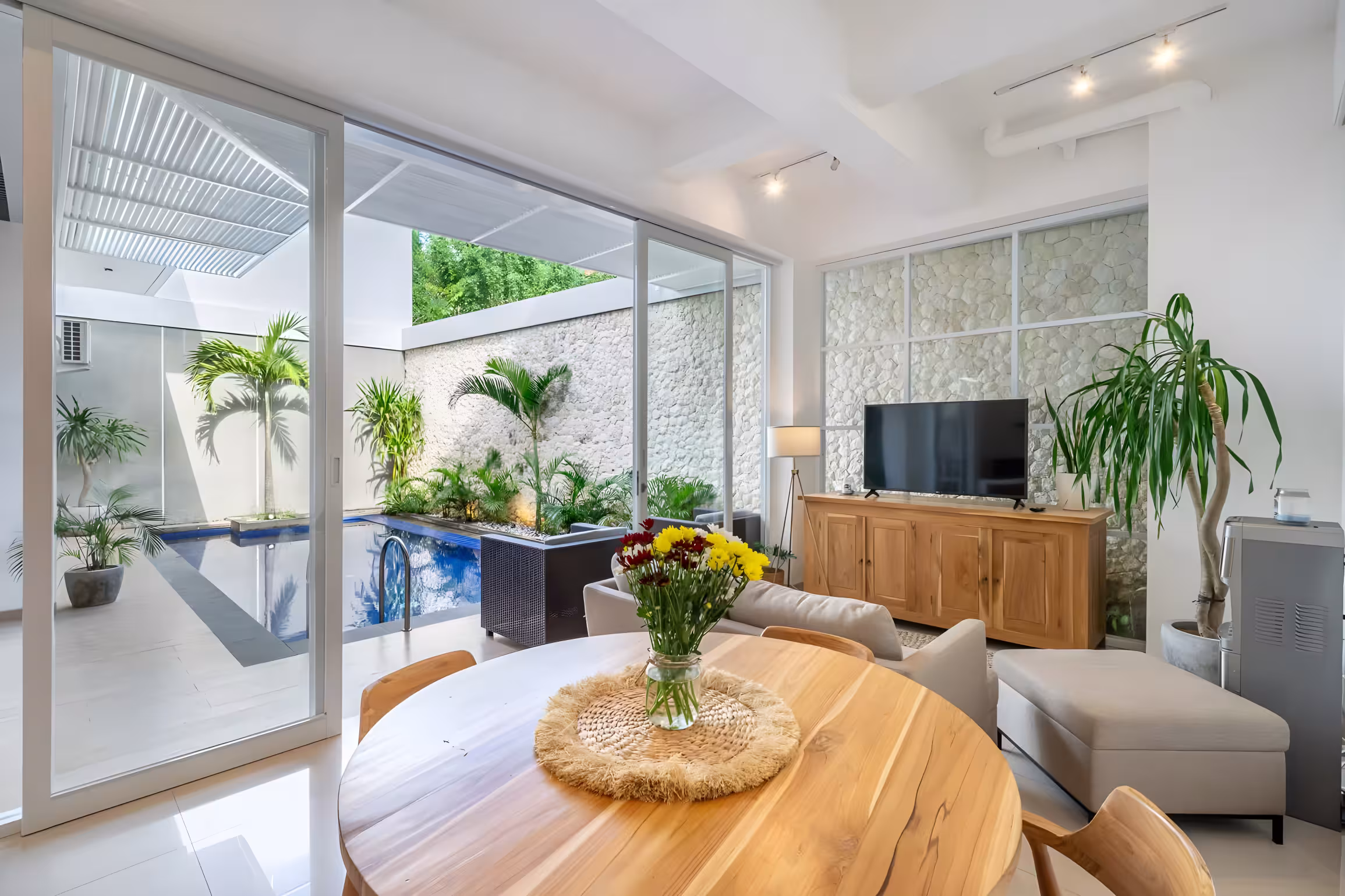 Вилла, 3 спальни