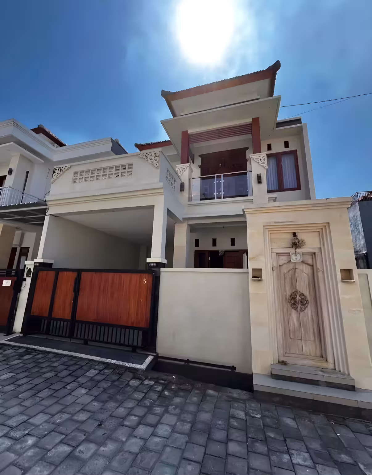 Дом, 3 спальни