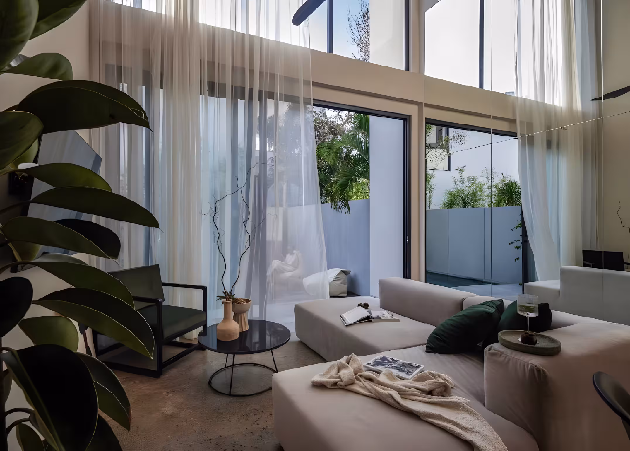 Апартаменты