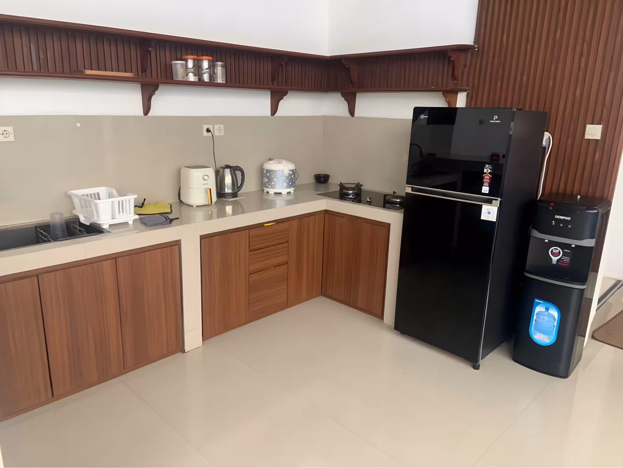 Дом, 4 спальни