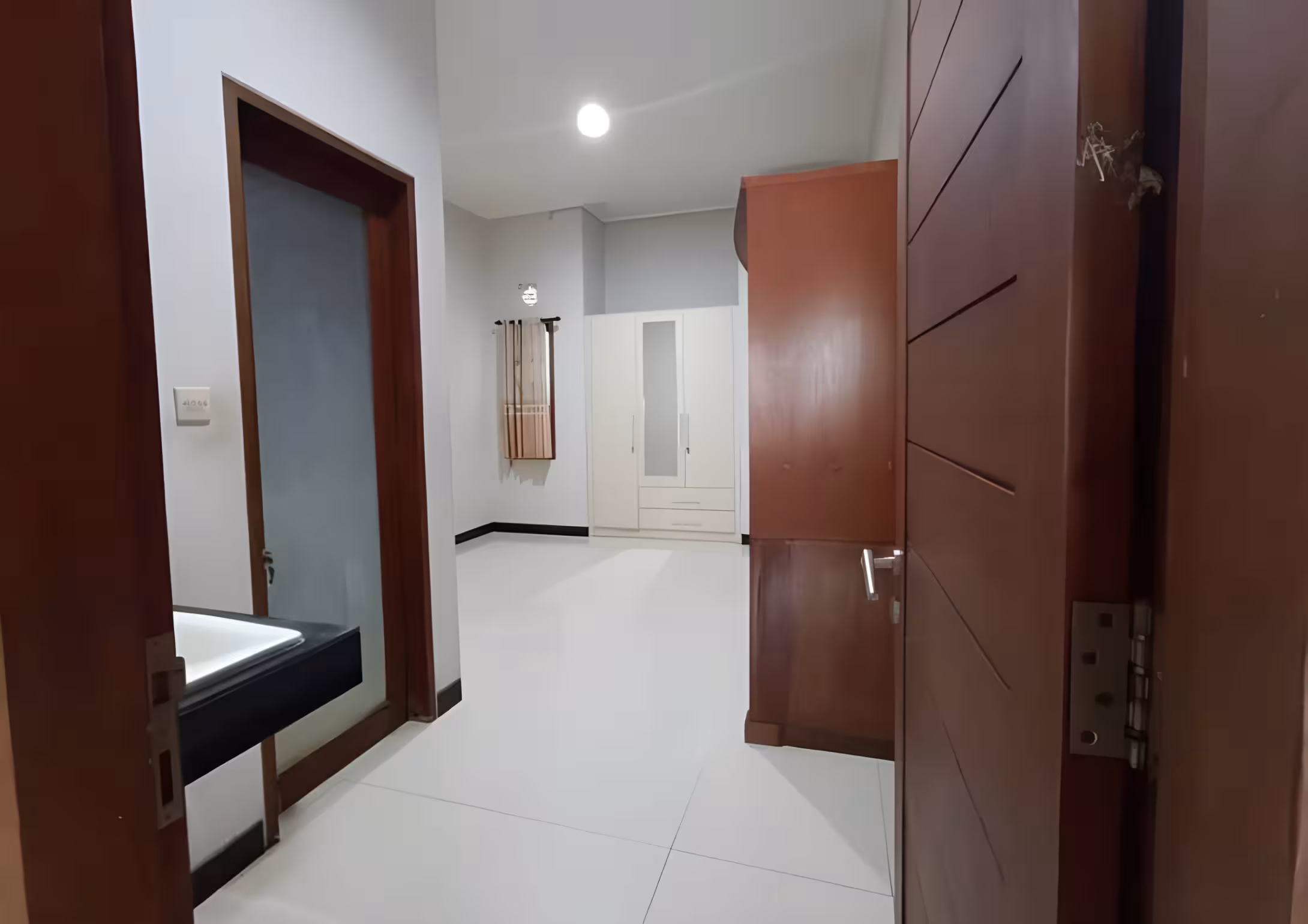 Дом, 4 спальни