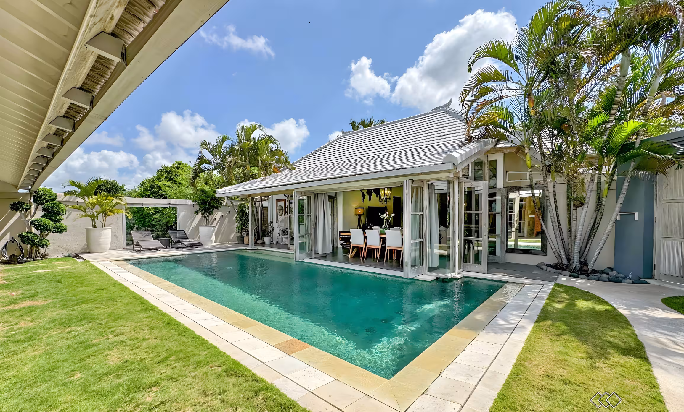 Вилла, 4 спальни