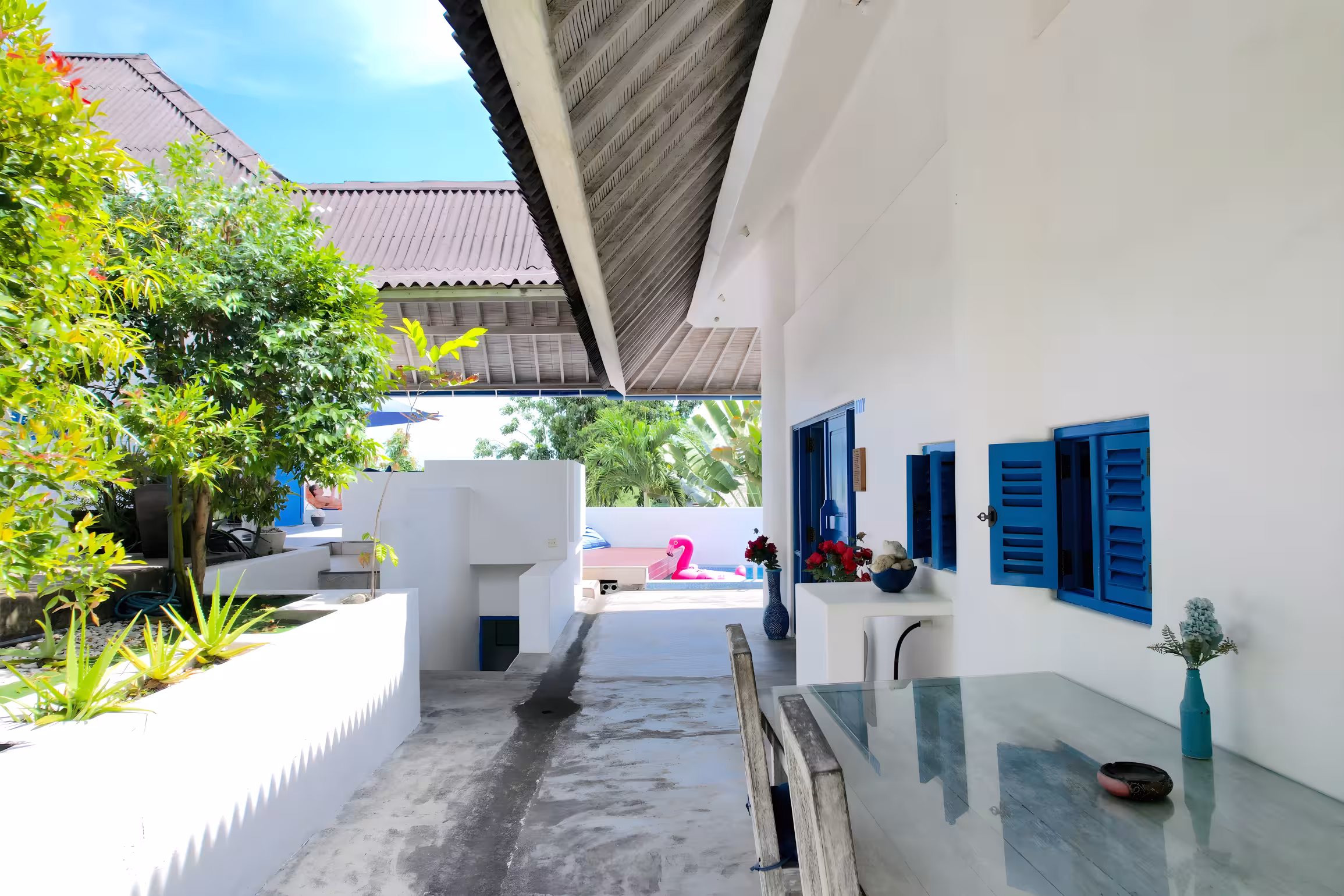 Комната, 9 спален