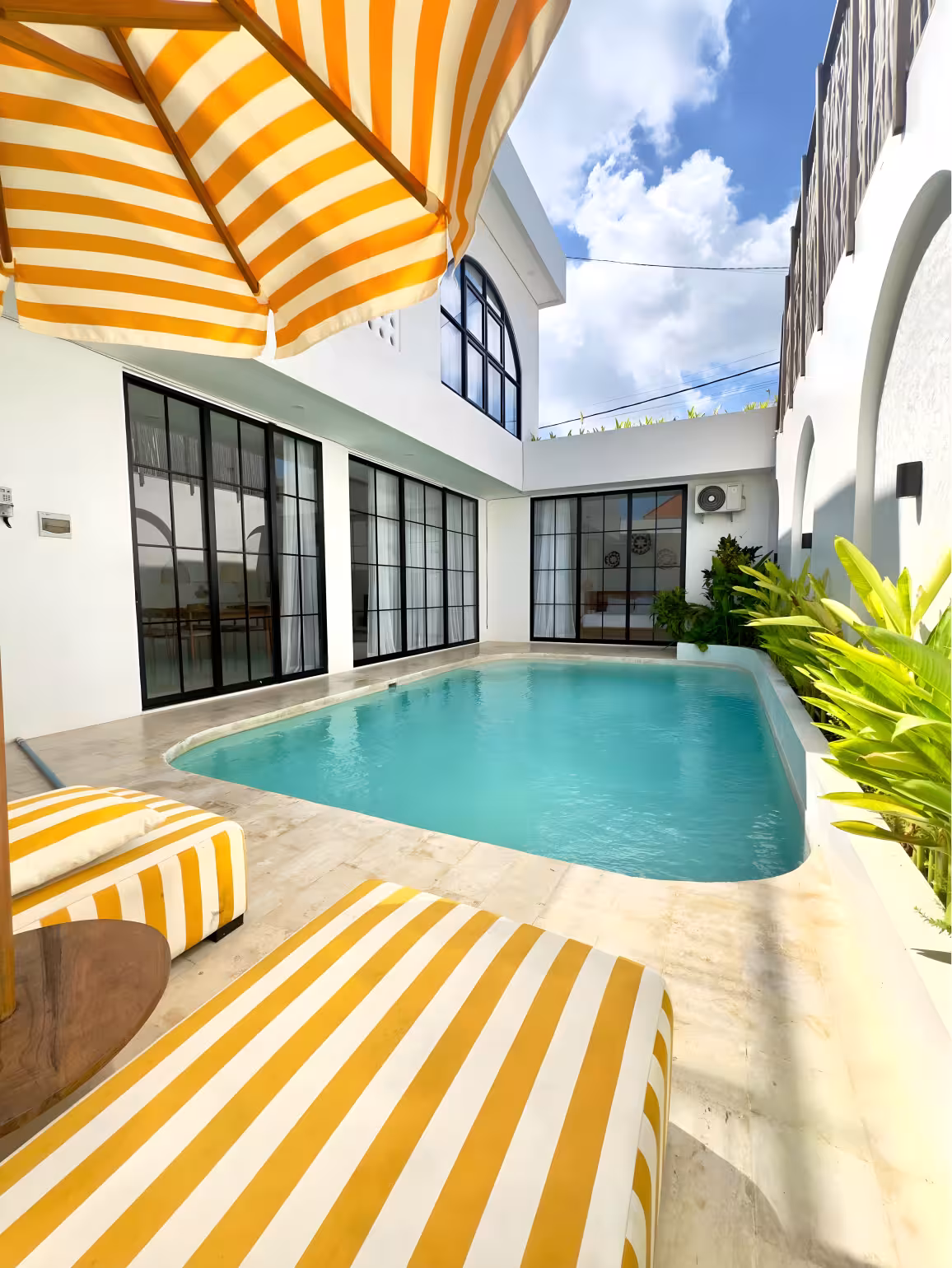 Вилла, 3 спальни