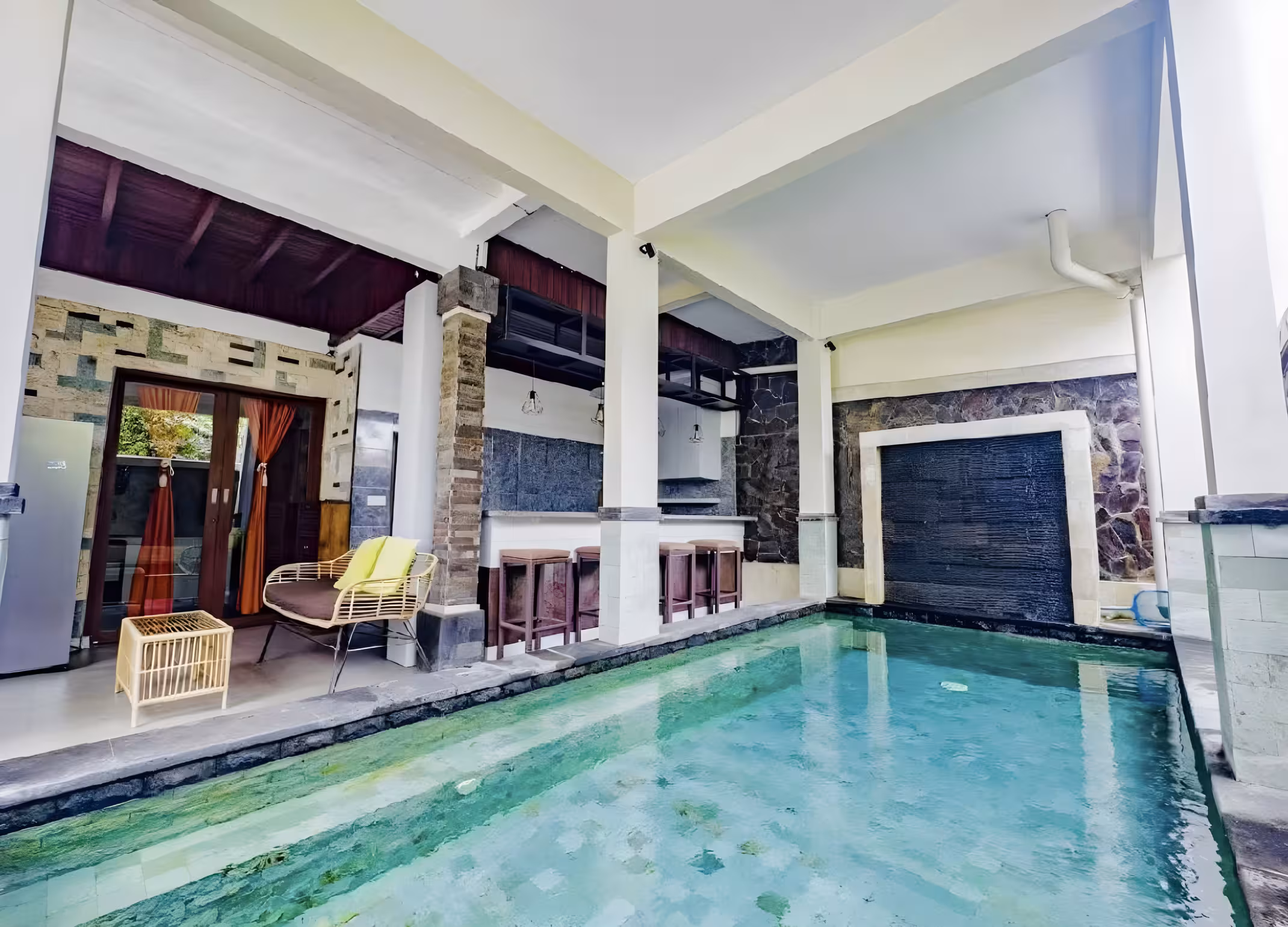 Вилла, 4 спальни