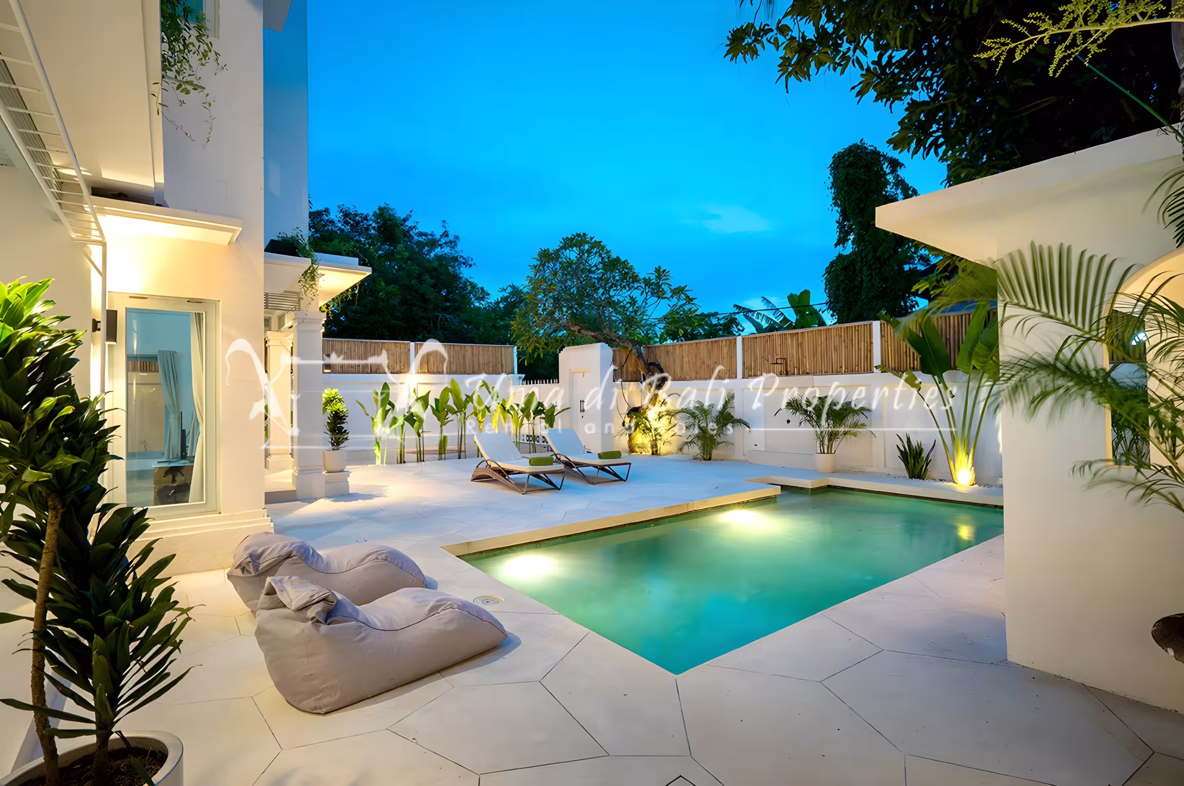 Вилла, 3 спальни