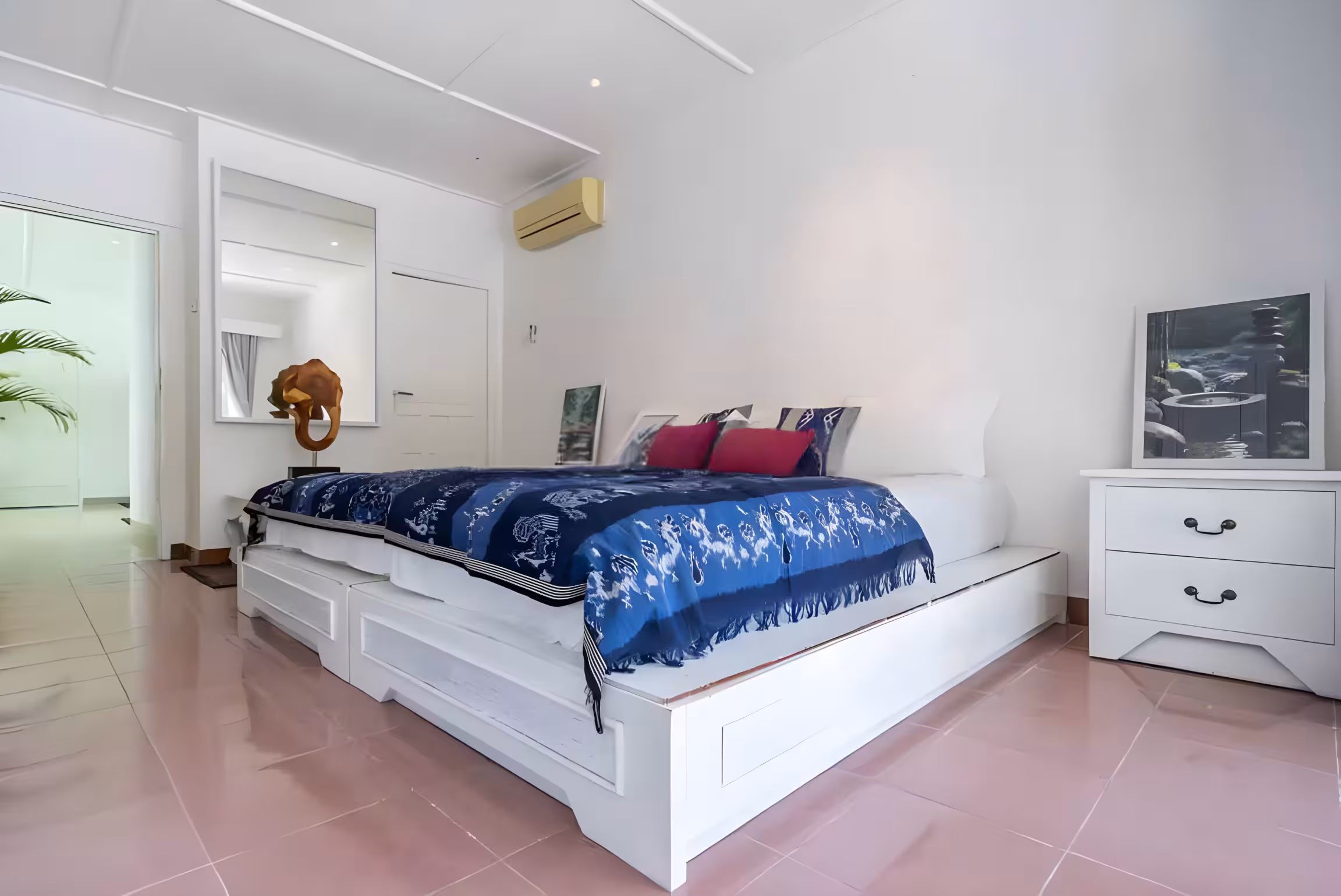 Вилла, 3 спальни