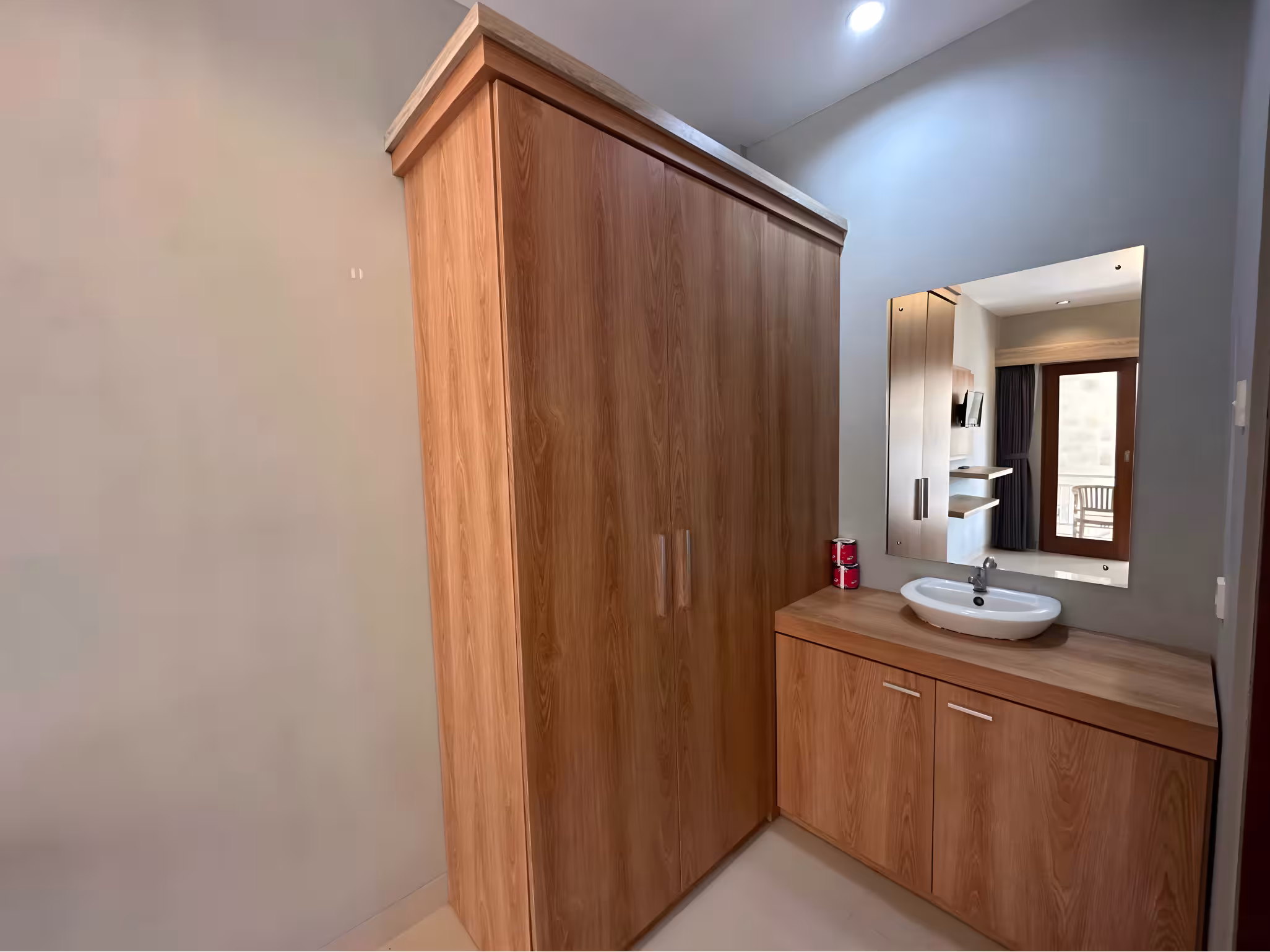 Комната, 9 спален