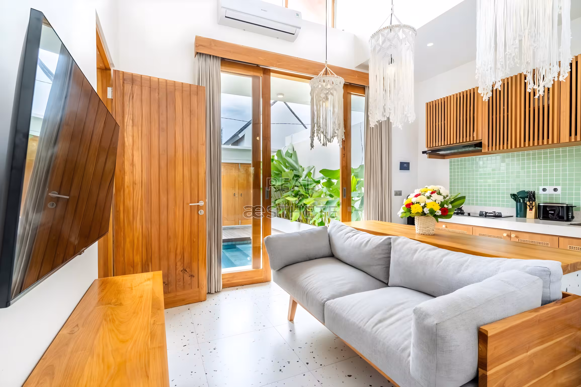 Вилла, 2 спальни