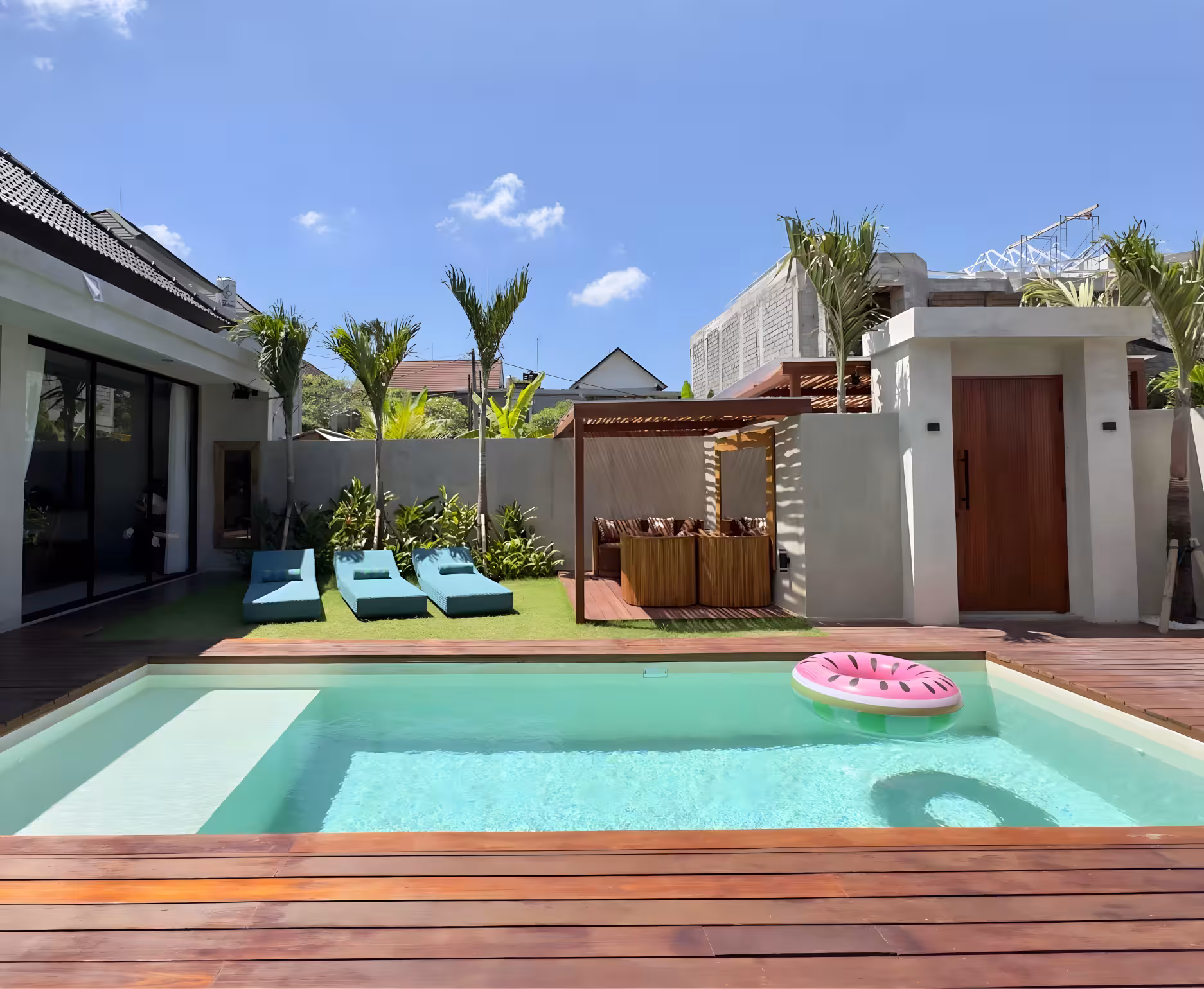 Вилла, 3 спальни