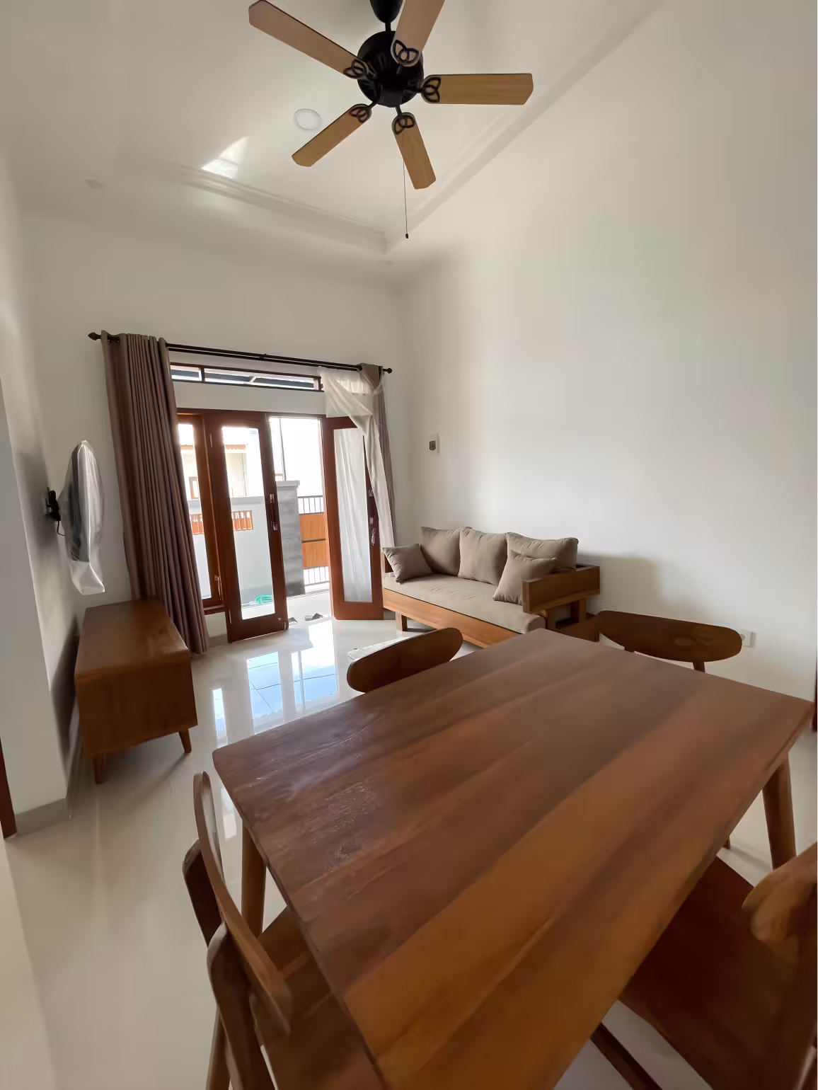 Дом, 3 спальни