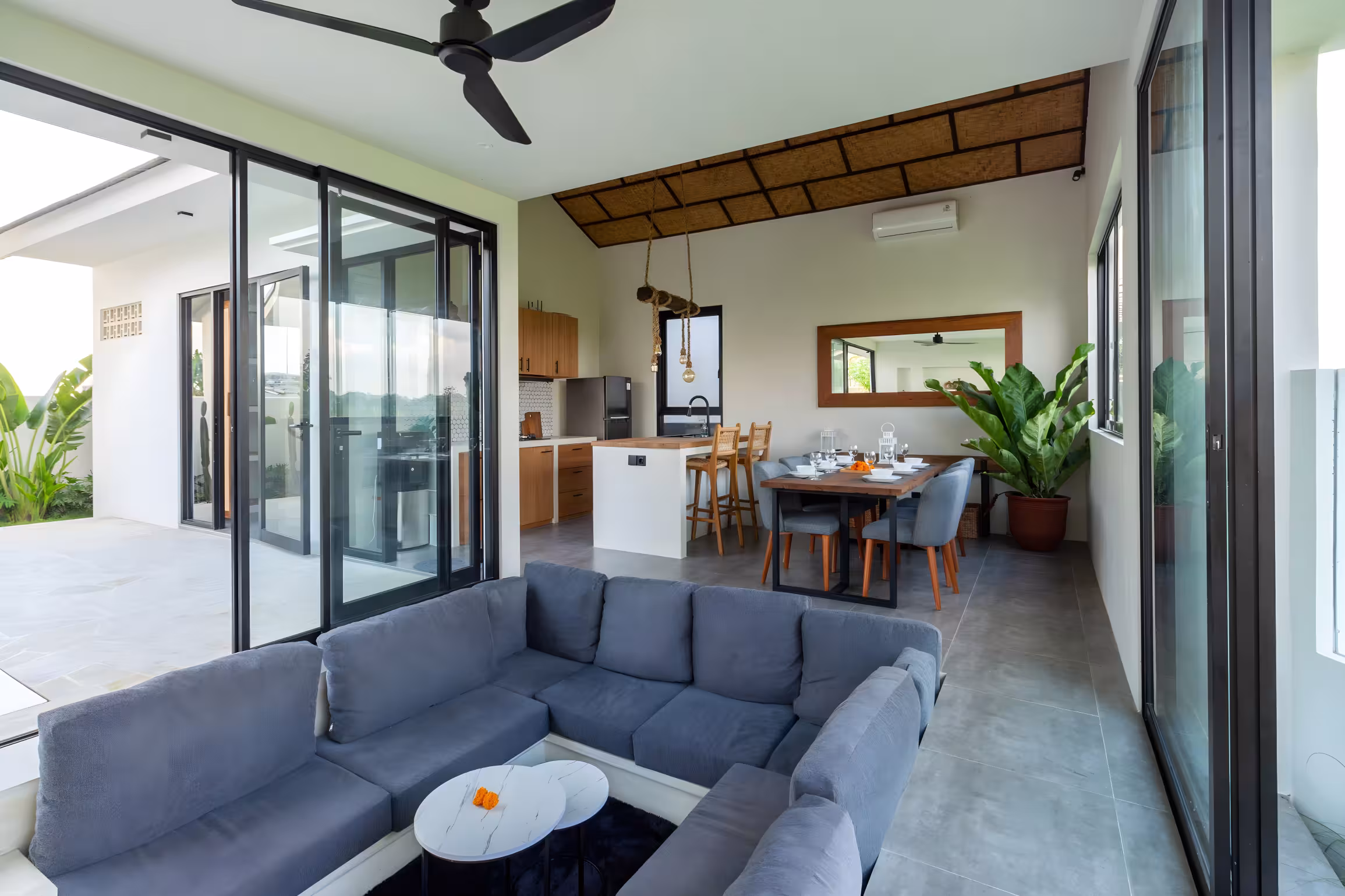 Вилла, 3 спальни