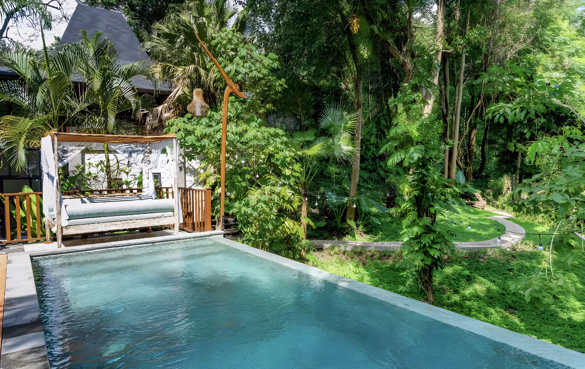 Апартаменты