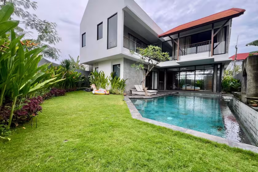 Вилла, 3 спальни