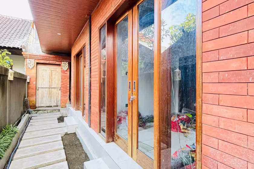 Апартаменты, 5 спален