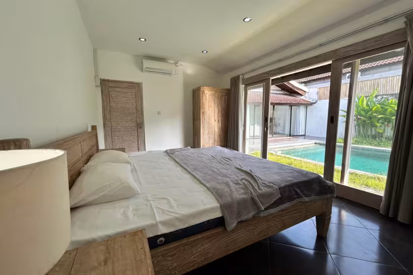 Вилла, 4 спальни