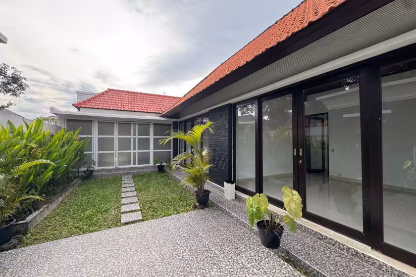 Дом, 3 спальни