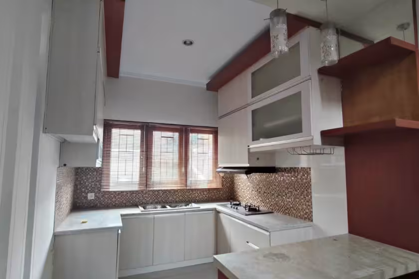 Дом, 3 спальни