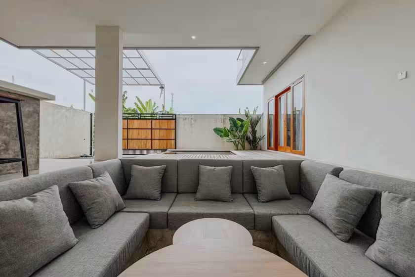 Вилла, 3 спальни