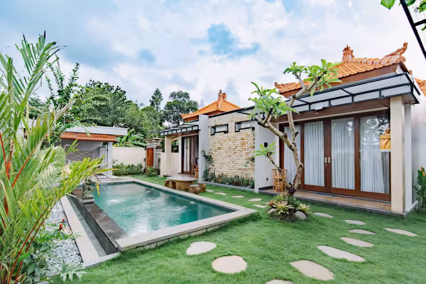 Комната, 4 спальни