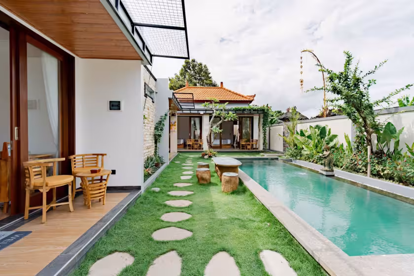 Комната, 4 спальни