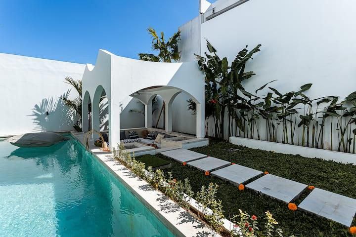 Вилла, 4 спальни