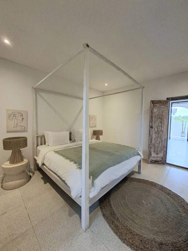 Дом, 4 спальни