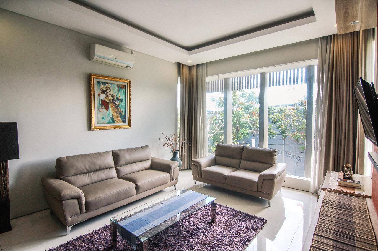 Дом, 4 спальни