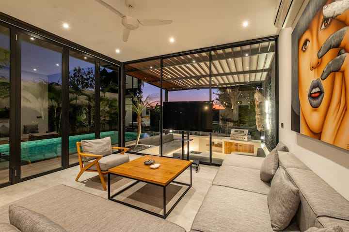 Вилла, 4 спальни