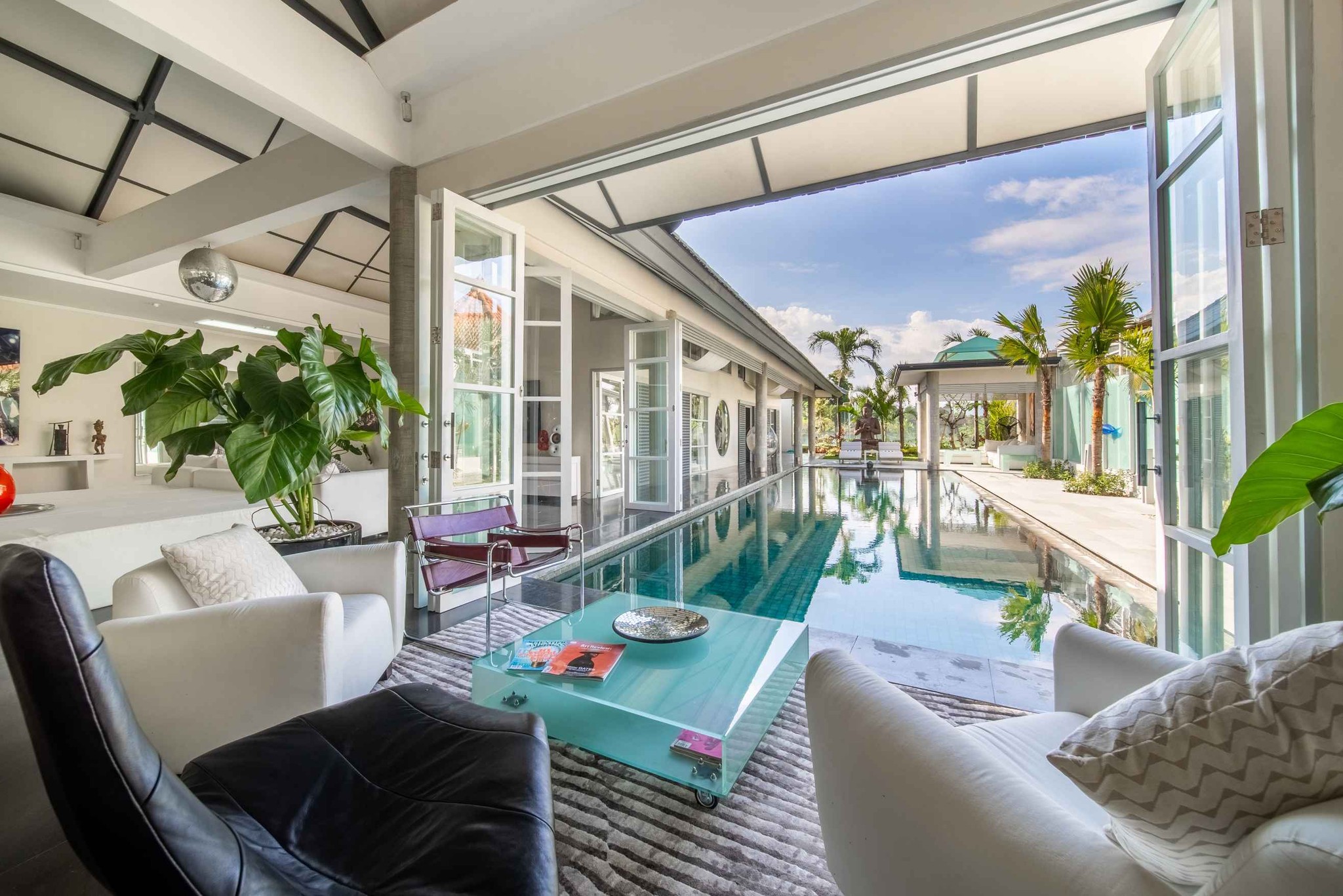 Вилла, 4 спальни