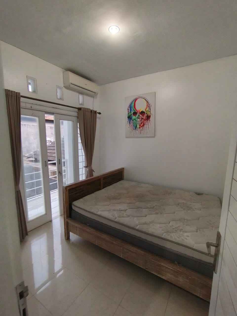 Дом, 3 спальни