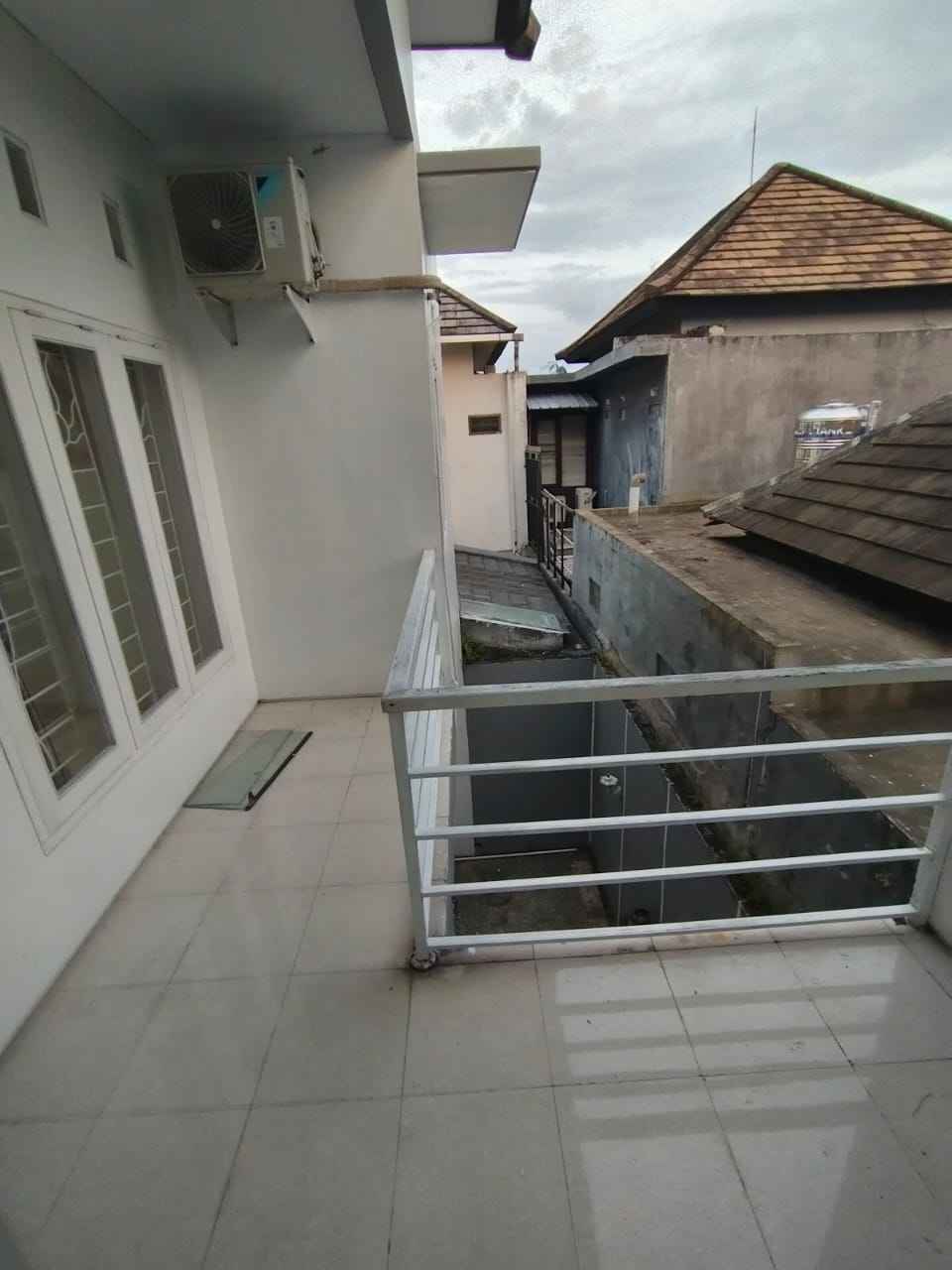 Дом, 3 спальни