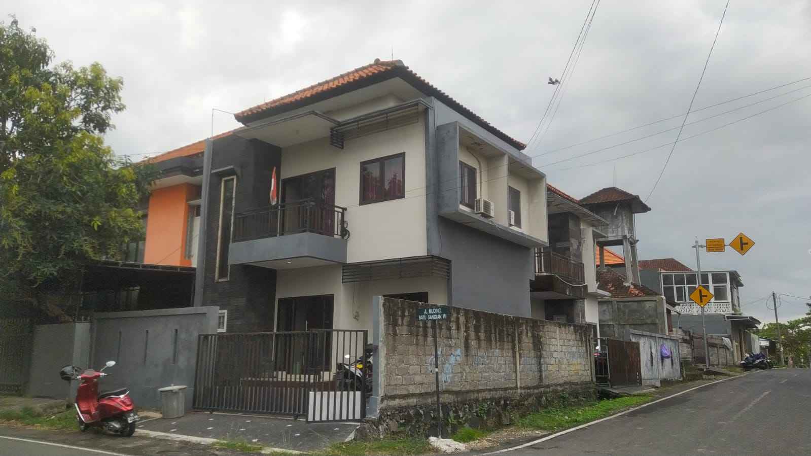 Дом, 4 спальни