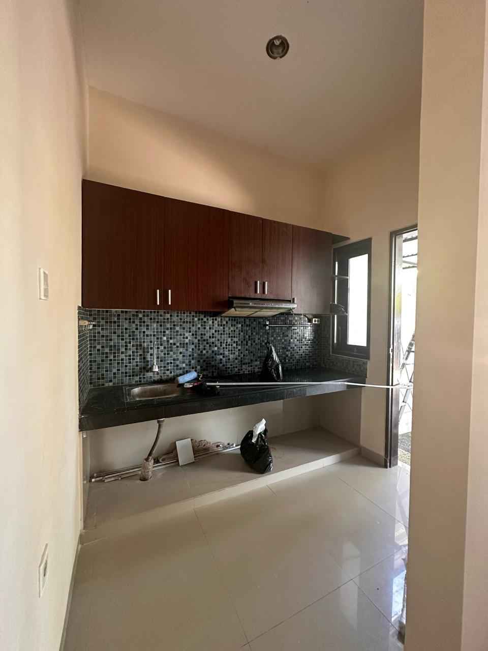 Дом, 3 спальни