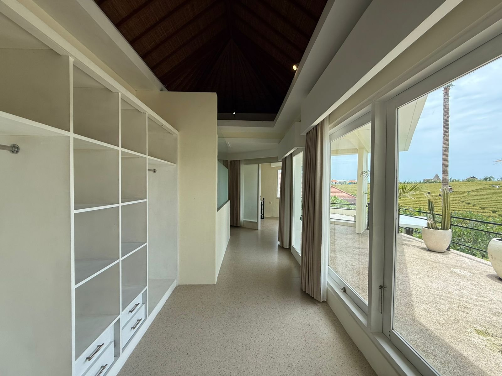 Вилла, 3 спальни