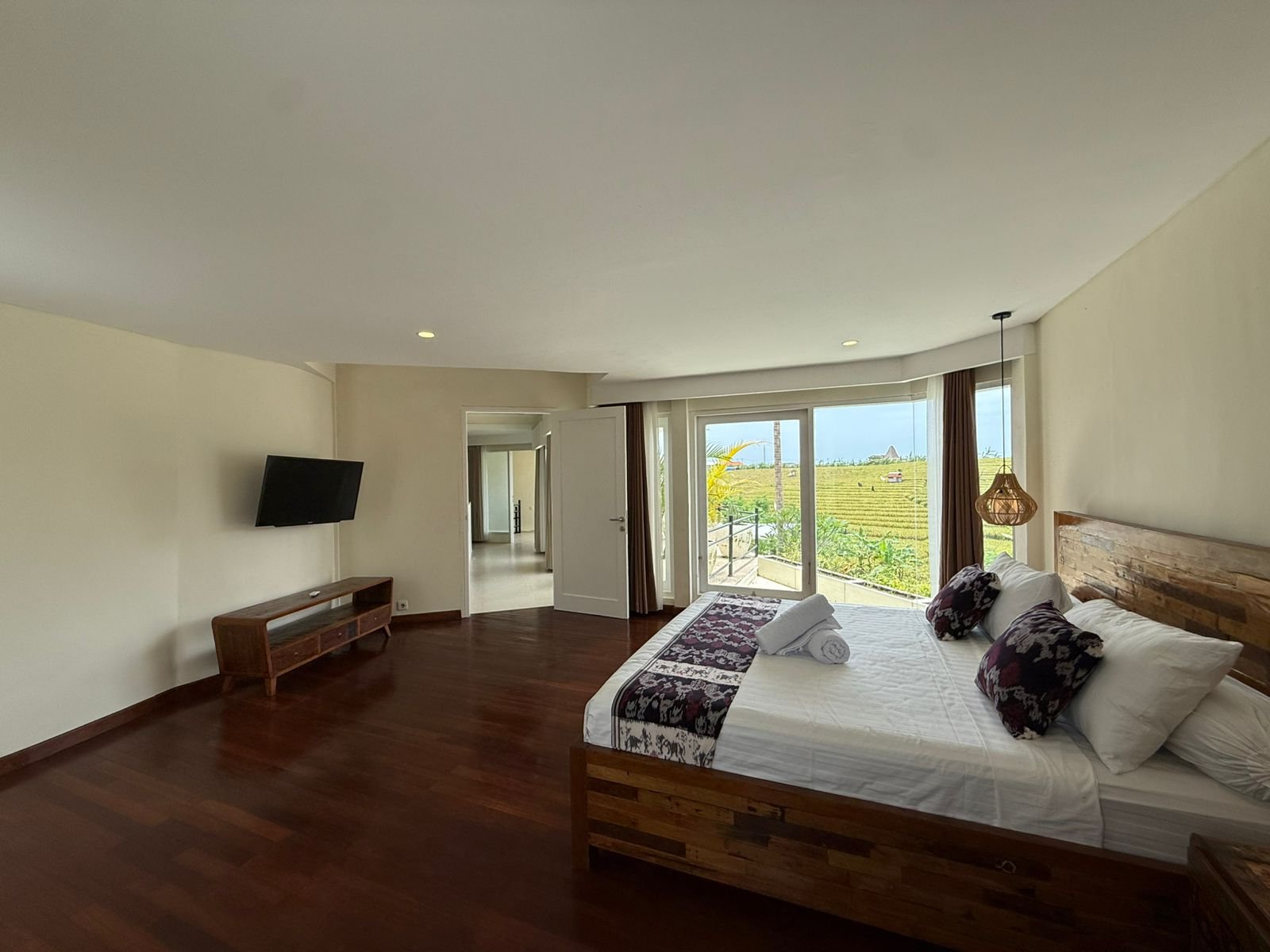 Вилла, 3 спальни