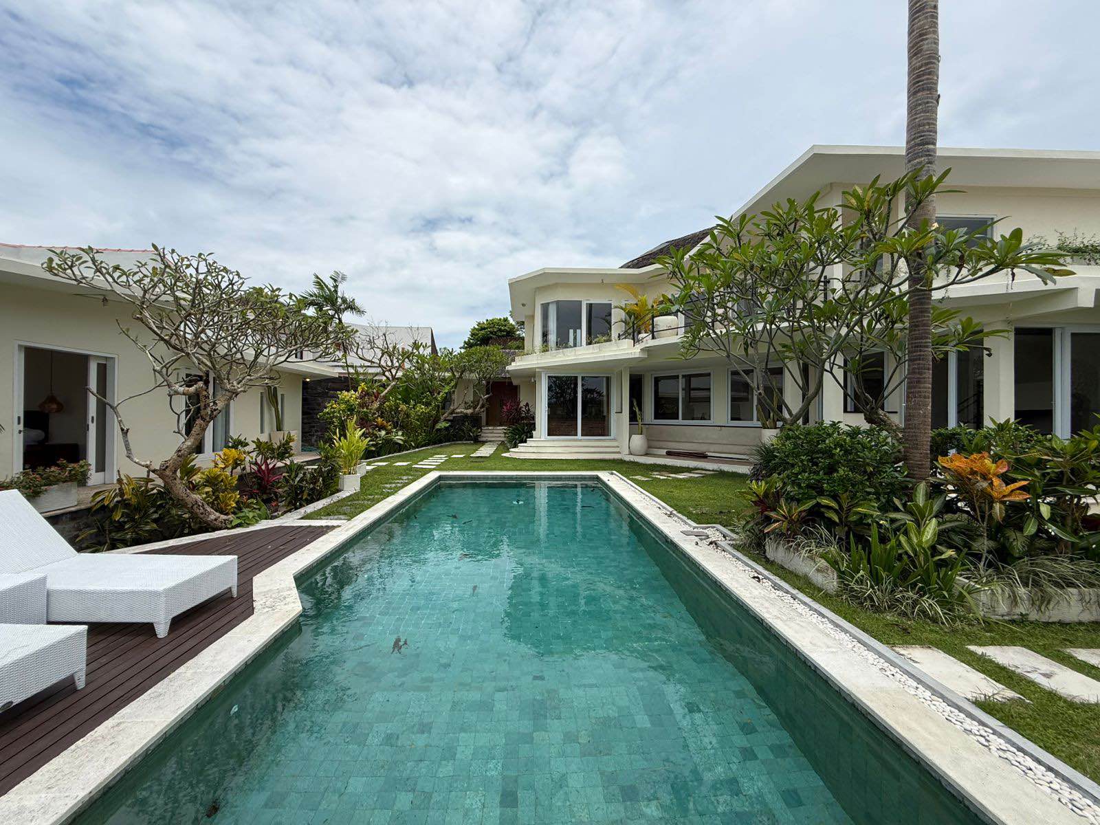 Вилла, 4 спальни