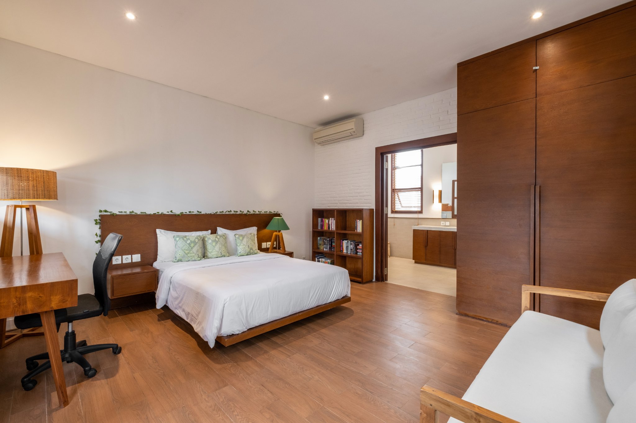 Вилла, 6 спален