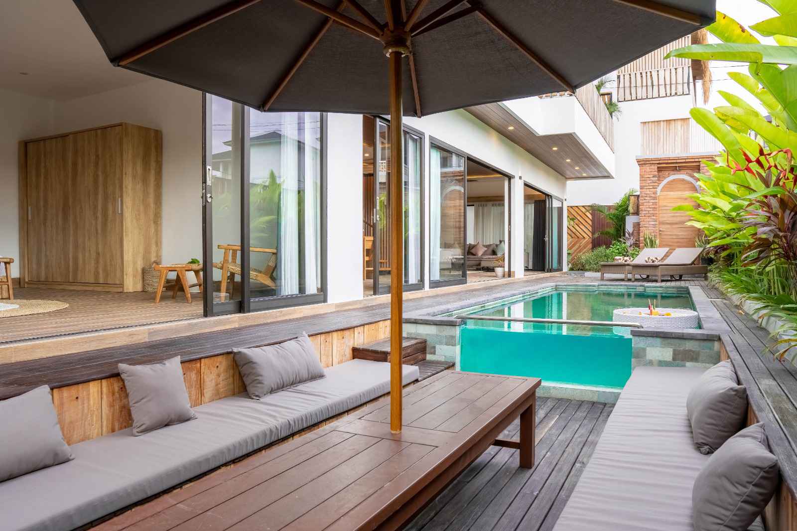 Вилла, 3 спальни