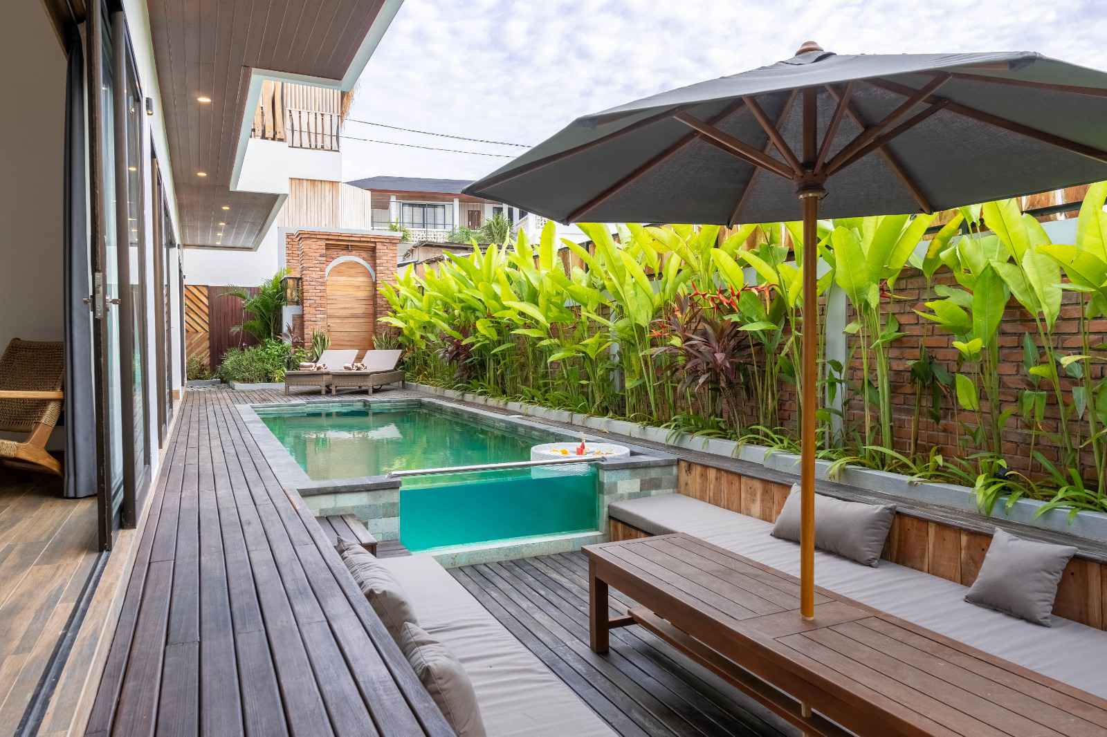 Вилла, 3 спальни