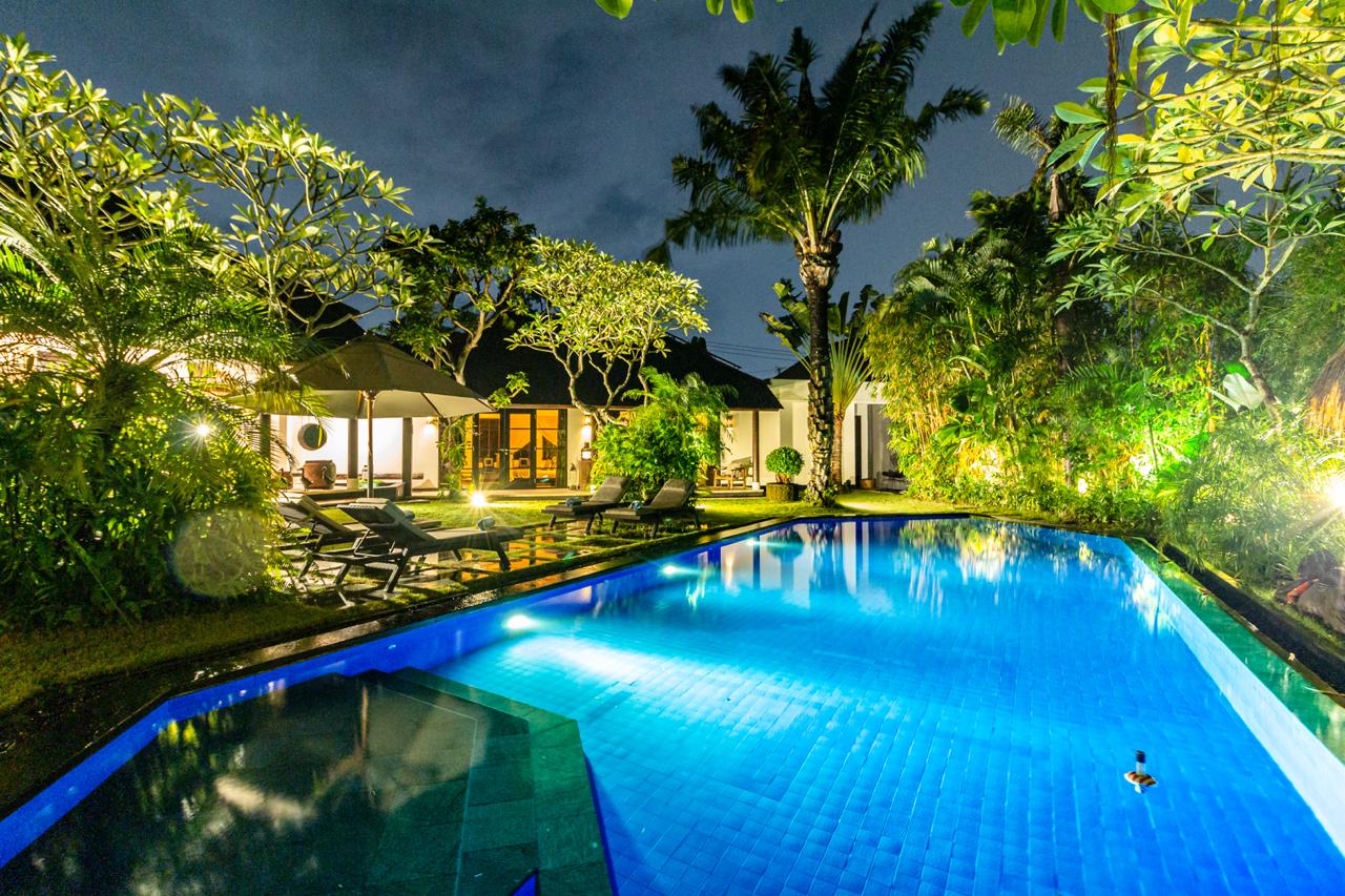 Вилла, 4 спальни