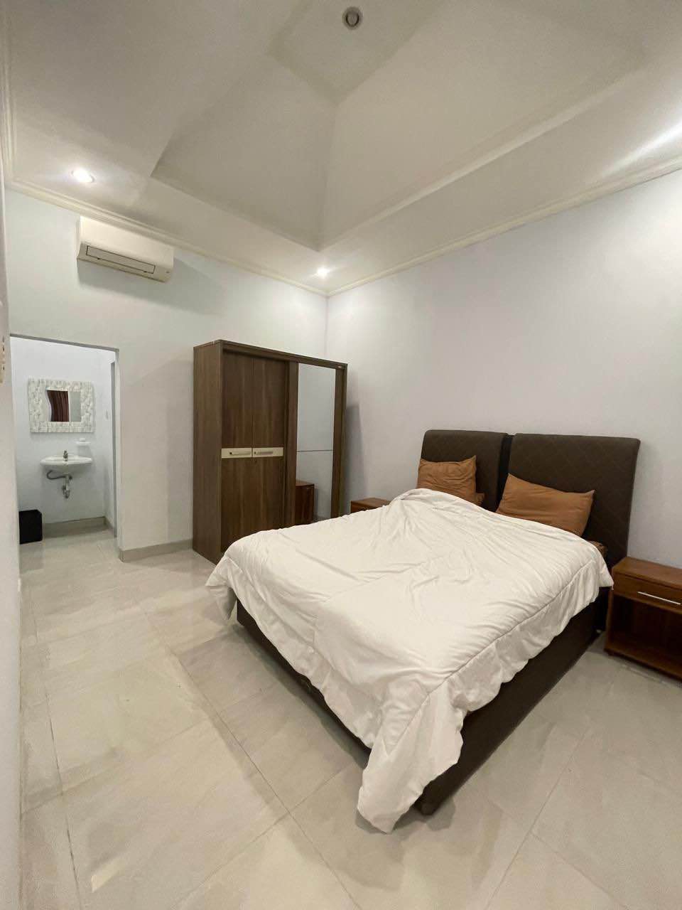 Дом, 3 спальни